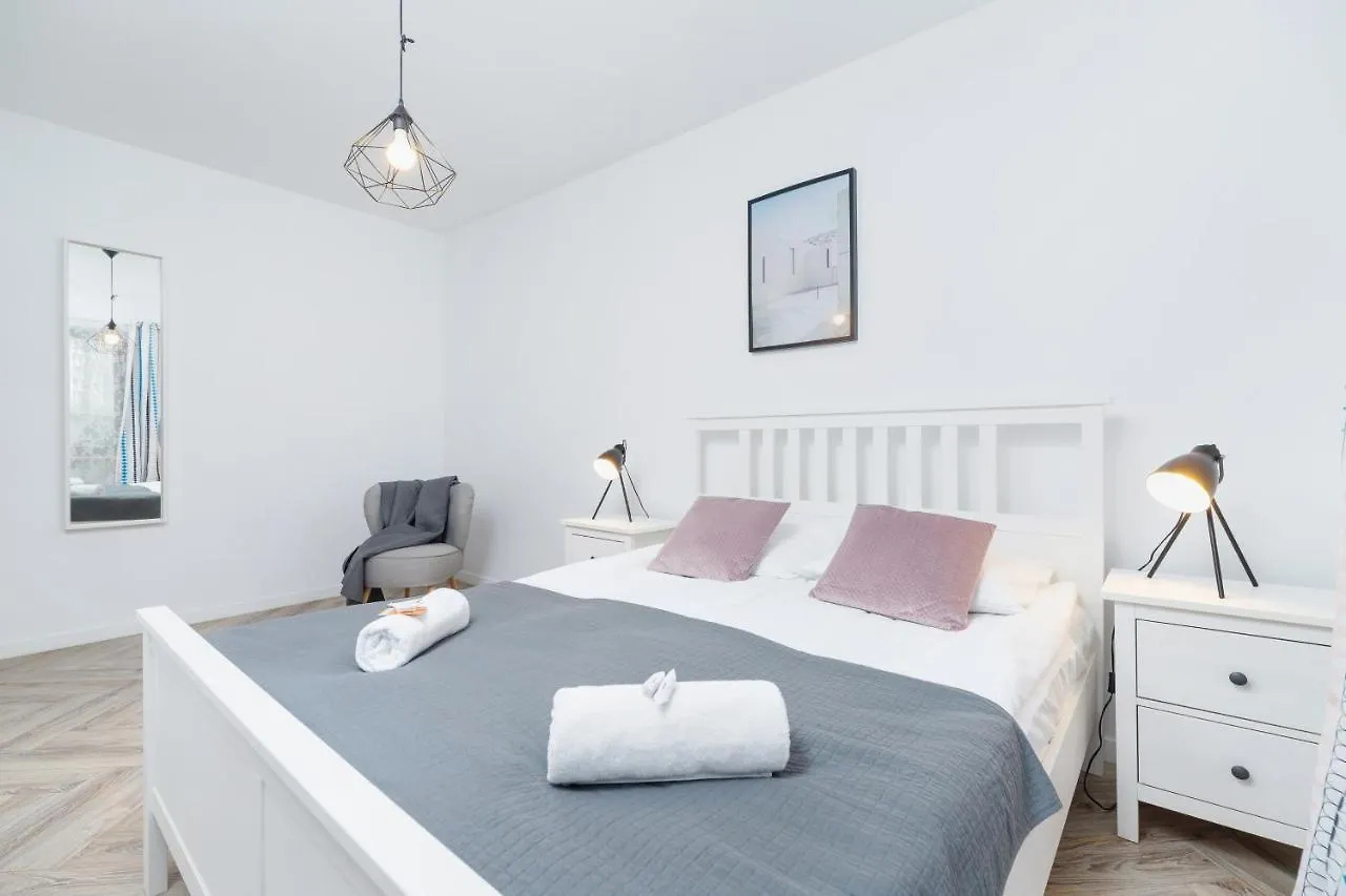 Premium Apartment Ludwinowska Krakow By Noclegi Renters